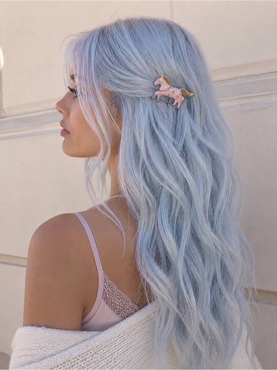 Urban Outfitters Accessories - 🦄 ✨🦄 KAWAÏÏ URBAN OUTFITERS Metal Unicorn Hair Clips